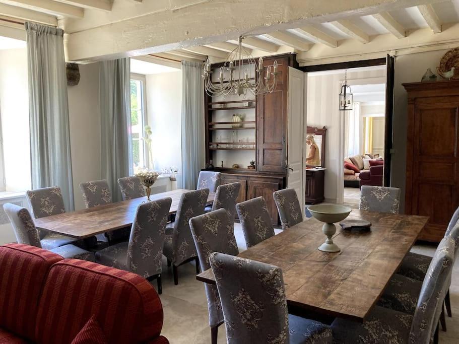 Belle Et Confortable Demeure Du XVII Eme Siecle Champagnac  Kültér fotó